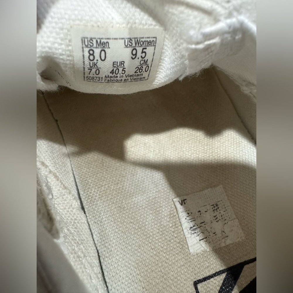 Vans Shoes Womens 9.5/Mens 8 Classic True White Canvas Slip On Sneakers - Picture 10 of 10